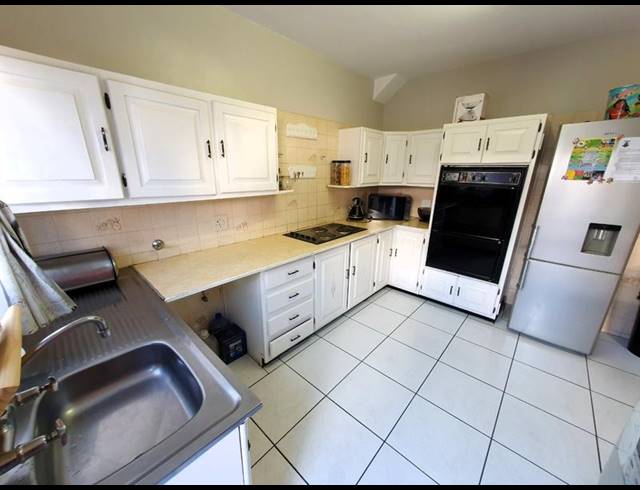 3 BEDROOM TOWNHOUSE FOR SALE IN WONDERBOOM